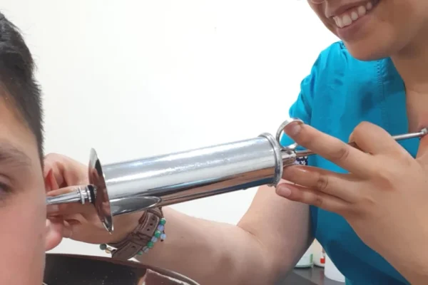 Lavado de oídos a domicilio